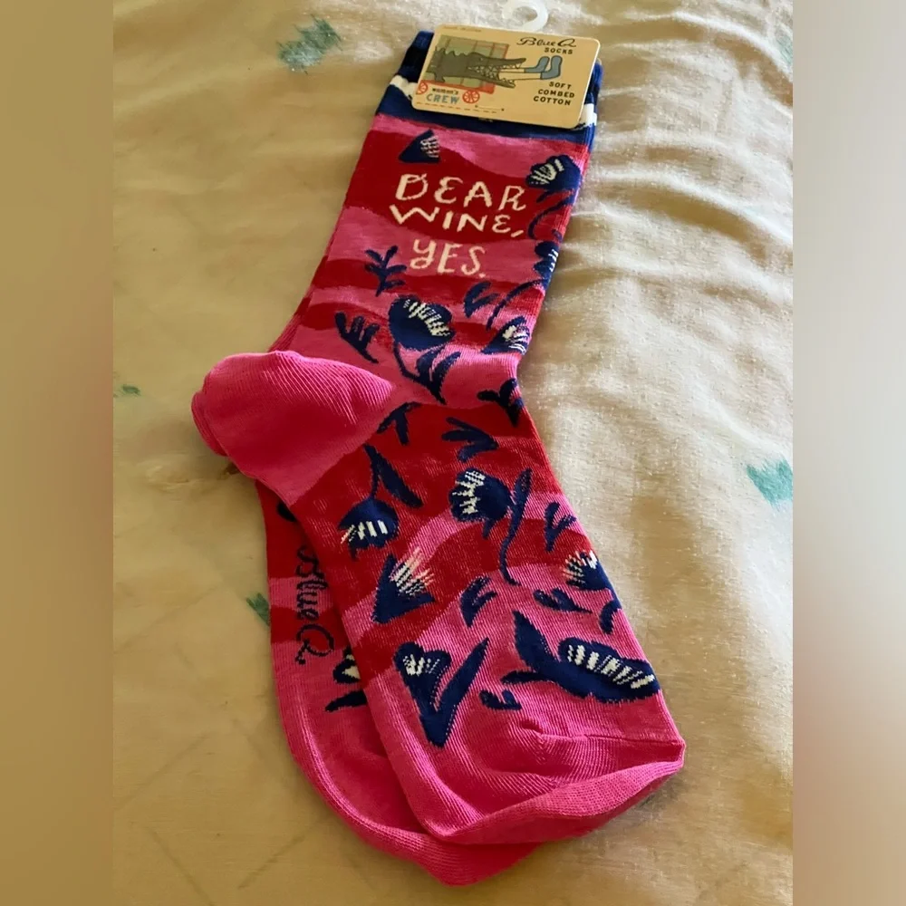 Blue Q “Dear Wine, Yes” women’s crew multicolored cotton blend socks